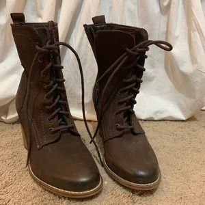 Steve Madden boots